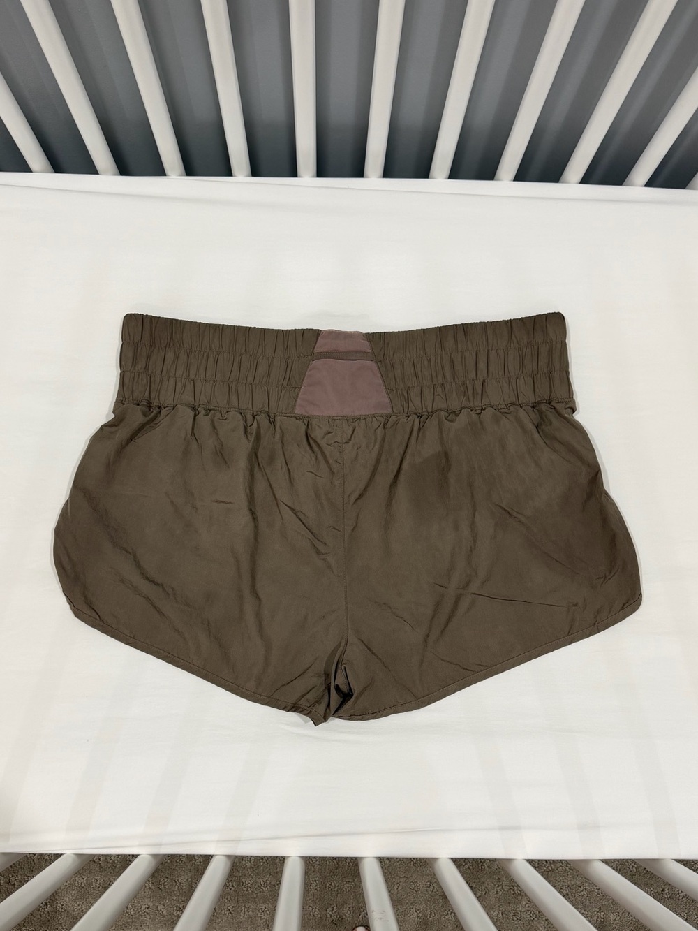 Women's Lightweight Elastic-Waist Athletic Shorts — Brown